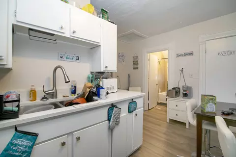 Kitchen - 464 Harrison Ave S, Kankakee, IL 60901 photo 2 of 2