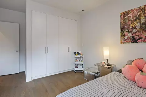 559 E 50th St, Chicago, IL 60615 photo 29