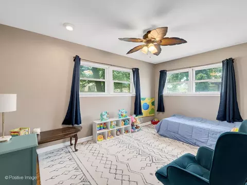 1019 Wakeman Ave, Wheaton, IL 60187 photo 11
