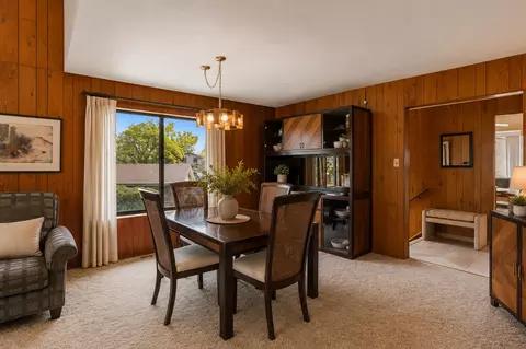 Dining - 18630 Golfview Dr, Hazel Crest, IL 60429 photo 1 of 1