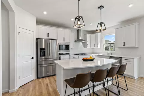 Kitchen - 4131 Wanderlust Dr, Algonquin, IL 60102 photo 1 of 2