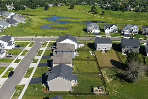 View/Area - 4131 Wanderlust Dr, Algonquin, IL 60102 photo 3 of 9