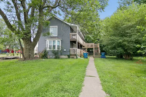 220 12 Entrance Ave S, Kankakee, IL 60901