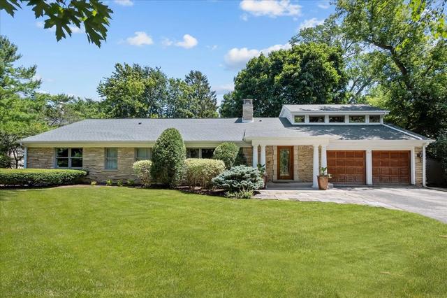 310 Linden Park Pl, Highland Park, IL 60035