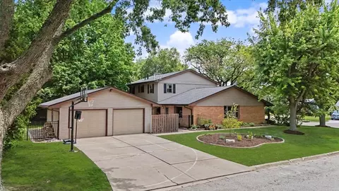 Exterior - 1018 Porter Ln, Normal, IL 61761 photo 13 of 14