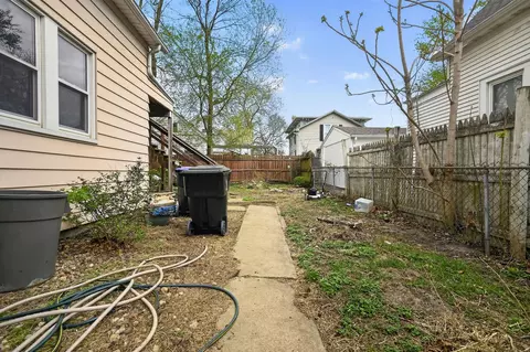 1003 N Lee St, Bloomington, IL 61701 photo 32