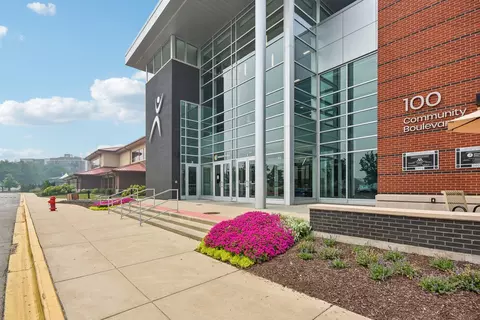 View/Area - 385 Anne Ter, Wheeling, IL 60090 photo 2 of 5