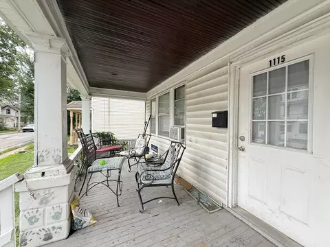 1115 14th St, Moline, IL 61265 photo 4