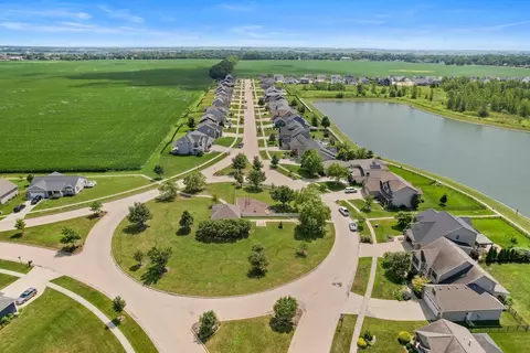 View/Area - 906 Declaration Dr, Savoy, IL 61874 photo 8 of 8