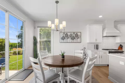 Dining - 906 Declaration Dr, Savoy, IL 61874 photo 1 of 2