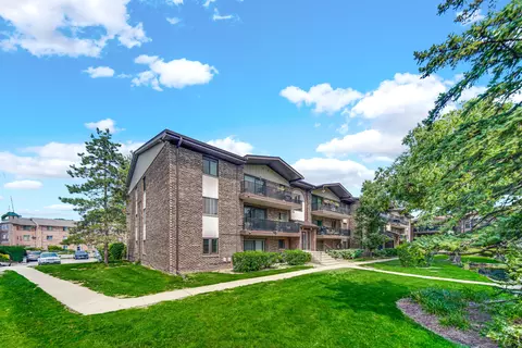 13913 James Dr #1021, Crestwood, IL 60418