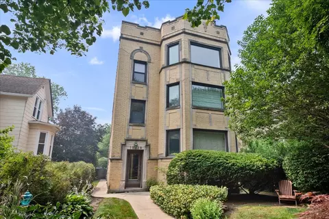 1918 Colfax St #3, Evanston, IL 60201