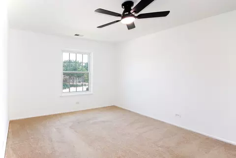 Bedroom - 552 Greystone Ln #C2, Wheeling, IL 60090 photo 2 of 4