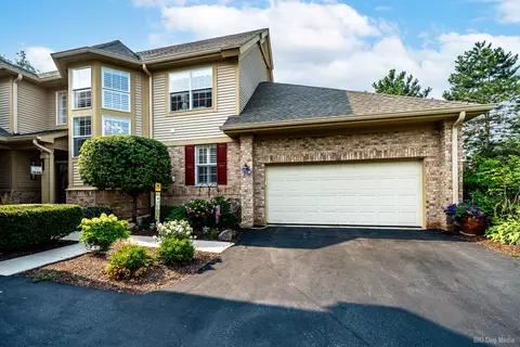 1705 Spyglass Cir, Palos Heights, IL 60463