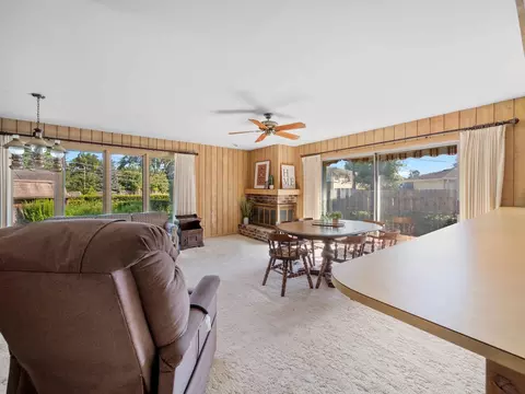 Living - 2531 William Ave, Glenview, IL 60025 photo 3 of 7