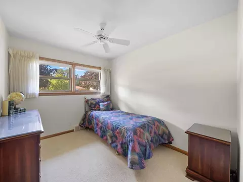 Bedroom - 2531 William Ave, Glenview, IL 60025 photo 3 of 3