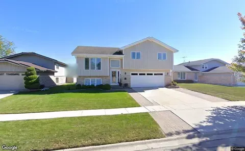 629 Poplar Ave, Romeoville, IL 60446