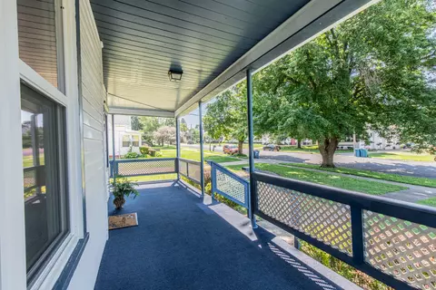 Exterior - 309 E Van Buren St, Ohio, IL 61349 photo 1 of 3