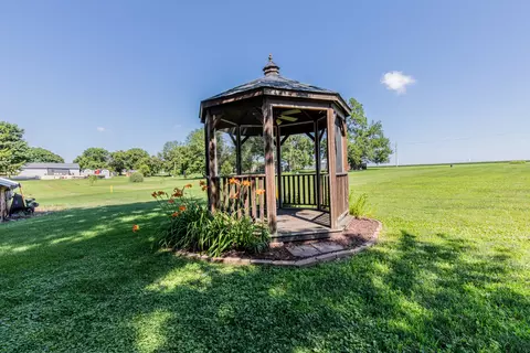 Other - 309 E Van Buren St, Ohio, IL 61349 photo 7 of 9