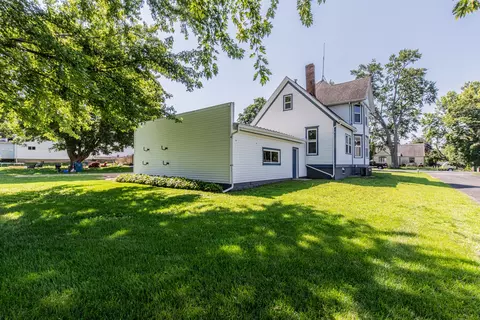 Other - 309 E Van Buren St, Ohio, IL 61349 photo 8 of 9