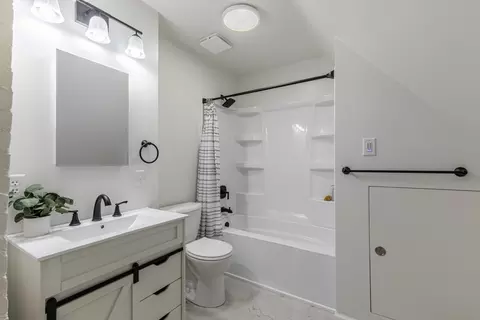 Bath - 309 E Van Buren St, Ohio, IL 61349 photo 3 of 4