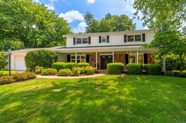 107 N Lark Ln, Carbondale, IL 62901