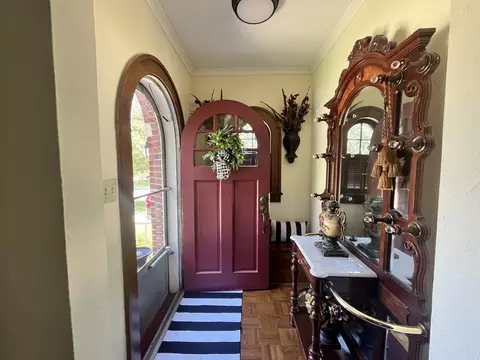 Entry Way - 2404 28th St, Moline, IL 61265 photo 2 of 2