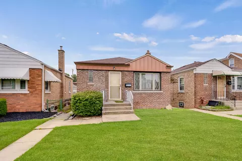 5551 S Kenneth Ave, Chicago, IL 60629
