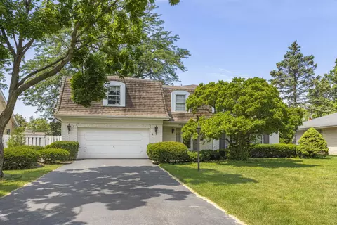 4726 Howard Ave, Western Springs, IL 60558