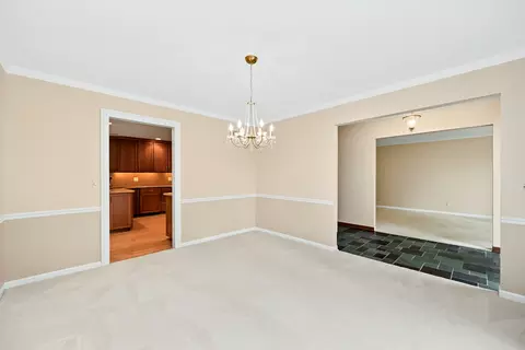 Dining - 1021 E Hawthorne Blvd, Wheaton, IL 60187 photo 1 of 1