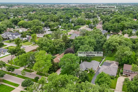 View/Area - 1021 E Hawthorne Blvd, Wheaton, IL 60187 photo 6 of 9