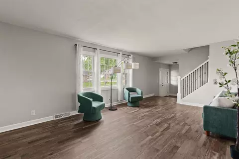 Living - 406 S 8th St, Eldridge, IA 52748 photo 2 of 8
