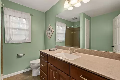 Bath - 406 S 8th St, Eldridge, IA 52748 photo 2 of 3