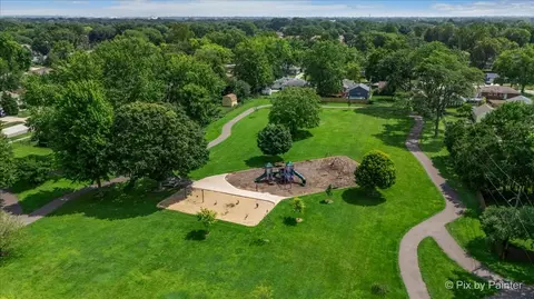 View/Area - 763 Westgate Dr, Aurora, IL 60506 photo 4 of 6