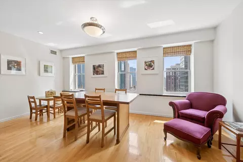 Dining - 40 E 9th St #1616, Chicago, IL 60605 photo 1 of 3