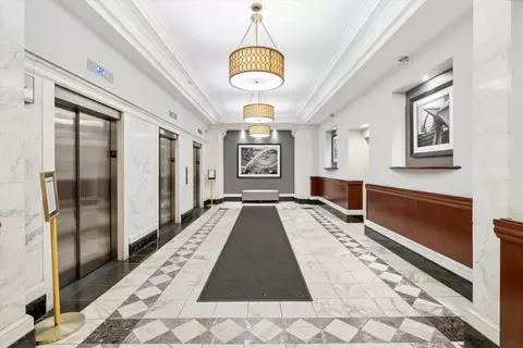 Entry Way - 40 E 9th St #1616, Chicago, IL 60605 photo 1 of 2