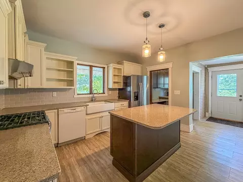 Kitchen - 23 E 1500 North Rd, Cisco, IL 61830 photo 4 of 5
