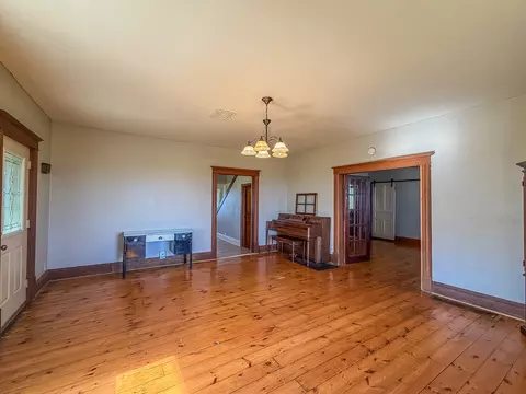 Living - 23 E 1500 North Rd, Cisco, IL 61830 photo 5 of 10