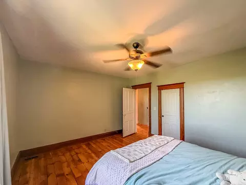 Bedroom - 23 E 1500 North Rd, Cisco, IL 61830 photo 9 of 13