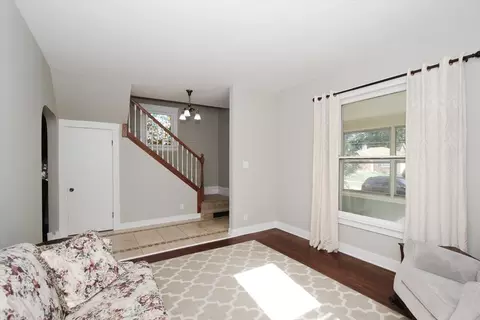 Living - 633 Lillie St, Elgin, IL 60120 photo 1 of 4