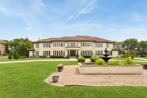 6 Silo Ridge Rd S, Orland Park, IL 60467