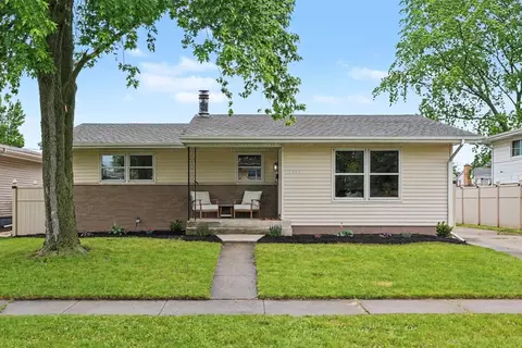 2847 194th St, Lansing, IL 60438