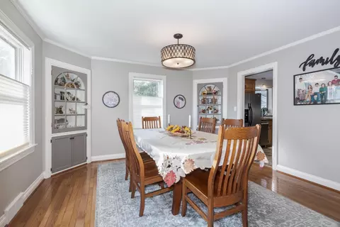 Dining - 304 Perrin Ave, Bloomington, IL 61701 photo 1 of 3