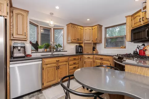 Kitchen - 304 Perrin Ave, Bloomington, IL 61701 photo 2 of 5