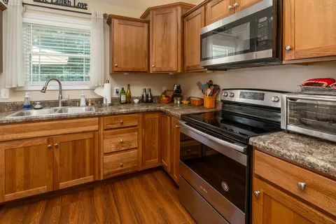 1404 Dew Drop Dr, Marion, IL 62959 photo 12