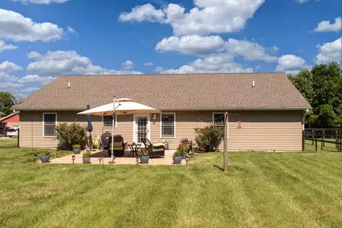 1404 Dew Drop Dr, Marion, IL 62959 photo 31