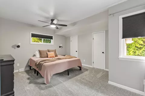 Bedroom - 3224 11th St, Moline, IL 61265 photo 1 of 6