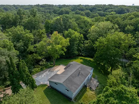 View/Area - 3224 11th St, Moline, IL 61265 photo 1 of 7
