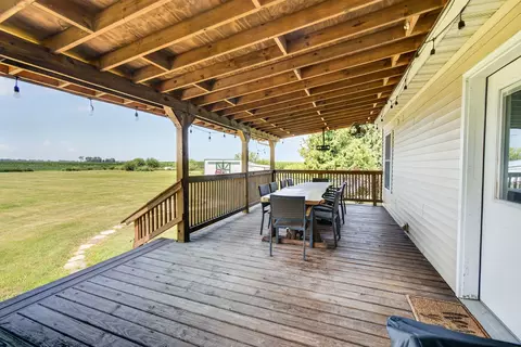 Exterior - 1334 S 16000w Rd, Reddick, IL 60961 photo 8 of 17