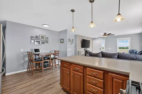 Kitchen - 1334 S 16000w Rd, Reddick, IL 60961 photo 6 of 8